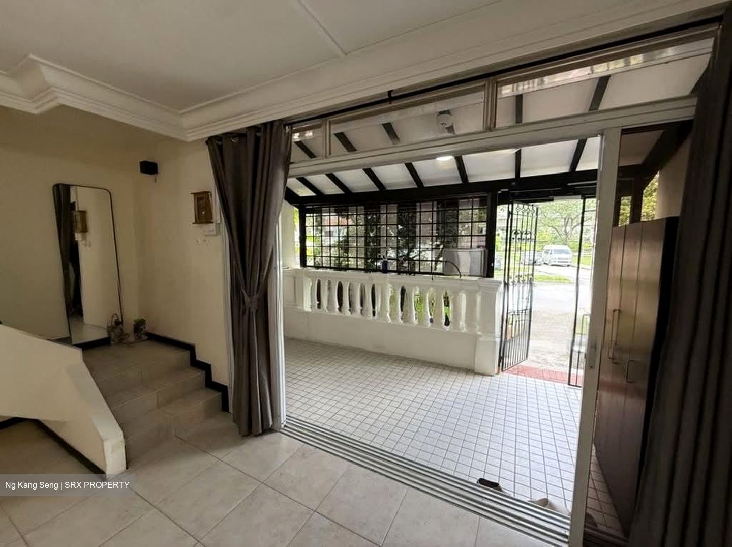 Stirling Road (Queenstown), HDB Executive #563615921